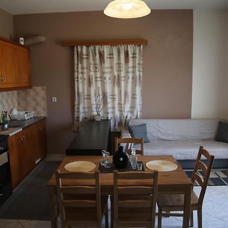 Manos Apartments Kolimvarion Bagian luar foto