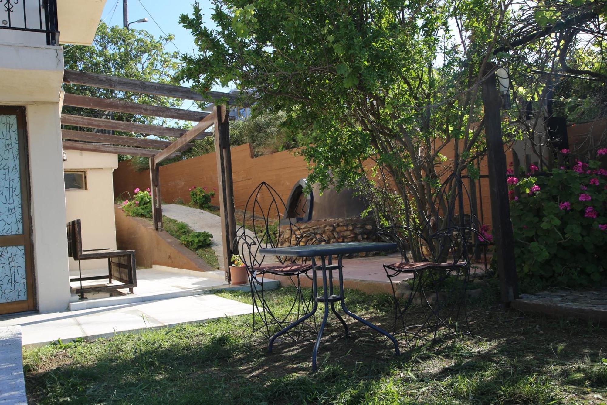 Manos Apartments Kolimvarion Bagian luar foto