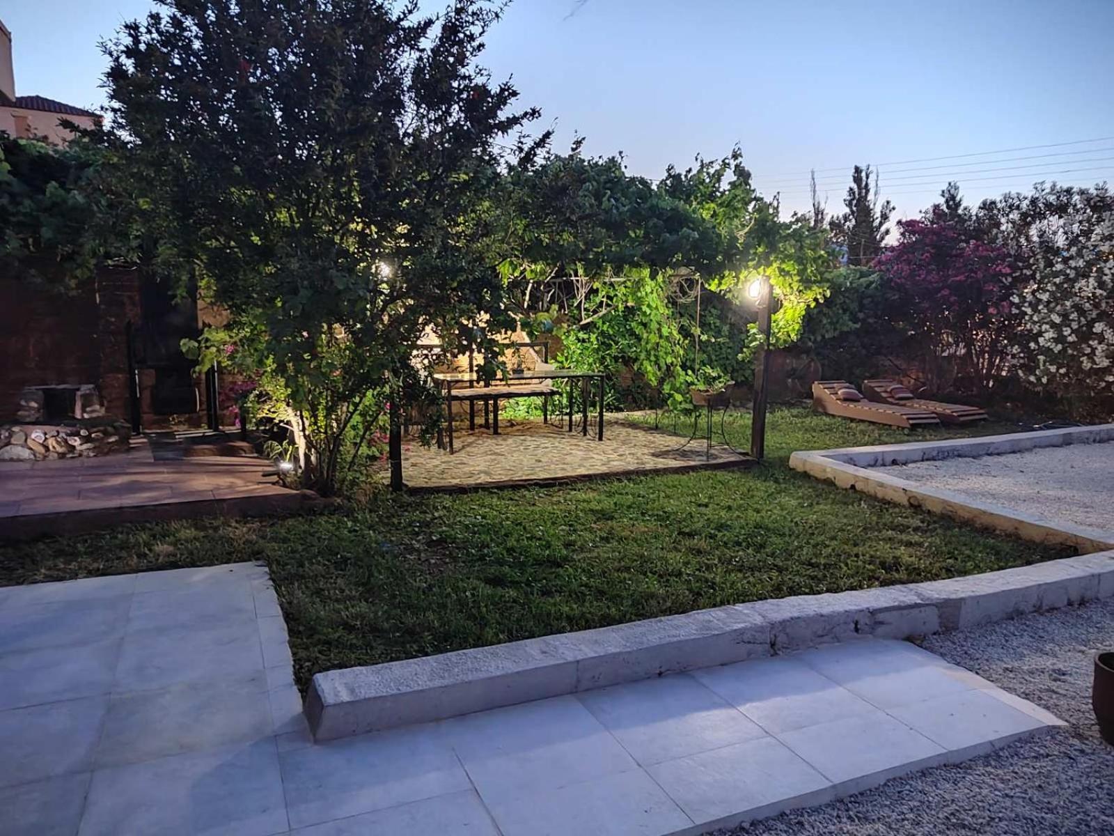 Manos Apartments Kolimvarion Bagian luar foto