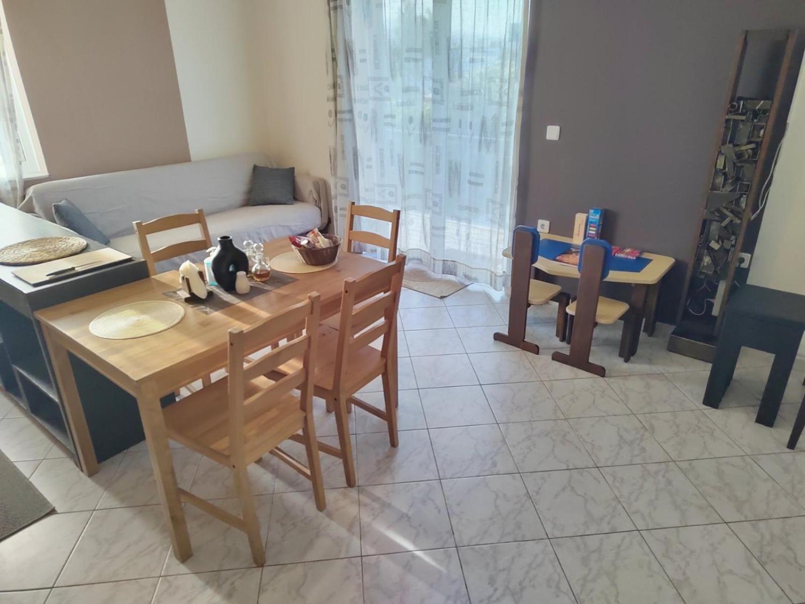 Manos Apartments Kolimvarion Bagian luar foto