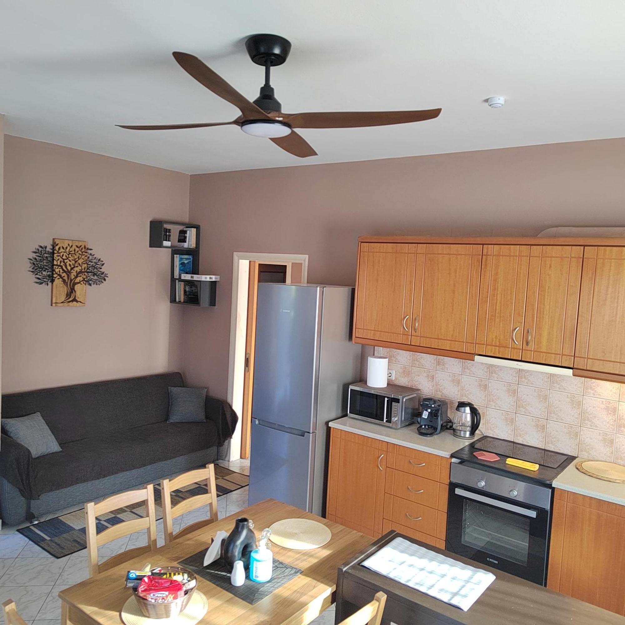 Manos Apartments Kolimvarion Bagian luar foto