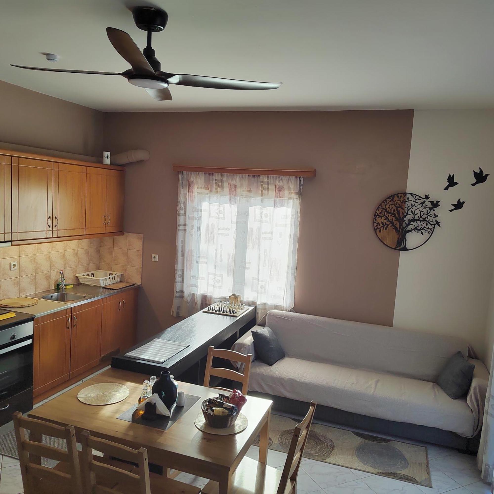 Manos Apartments Kolimvarion Bagian luar foto
